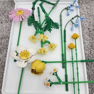 LEGO Botanicals Flower Set Yellow